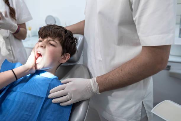 Best Chipped Tooth Repair Near Me  in Aransas Pass, TX